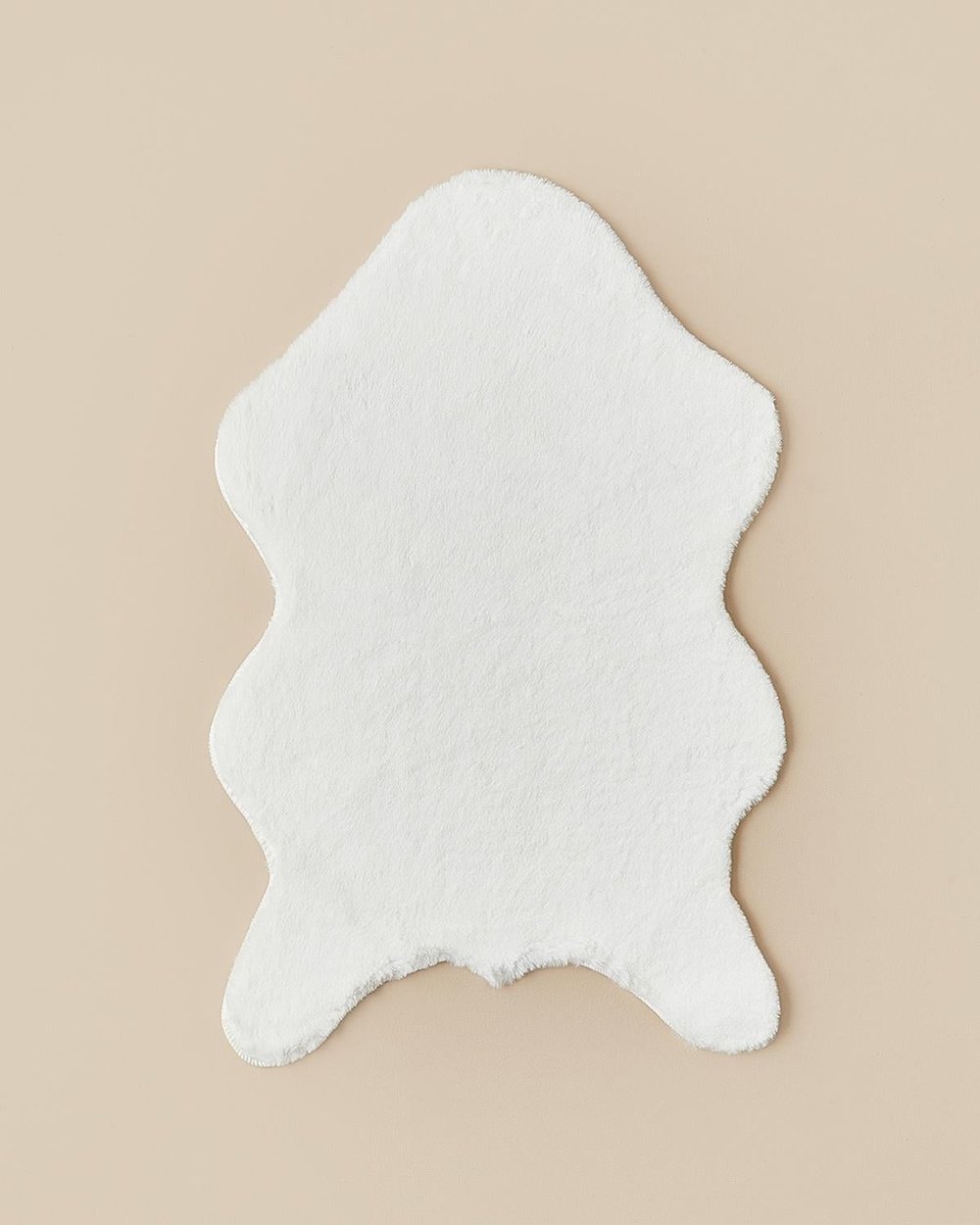 Soft Touch Rabbit Plush Carpet 80x150 cm White