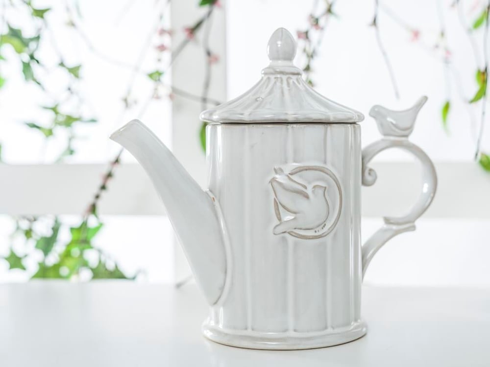 Springtime Чайник Керамичен . Tumbled White
