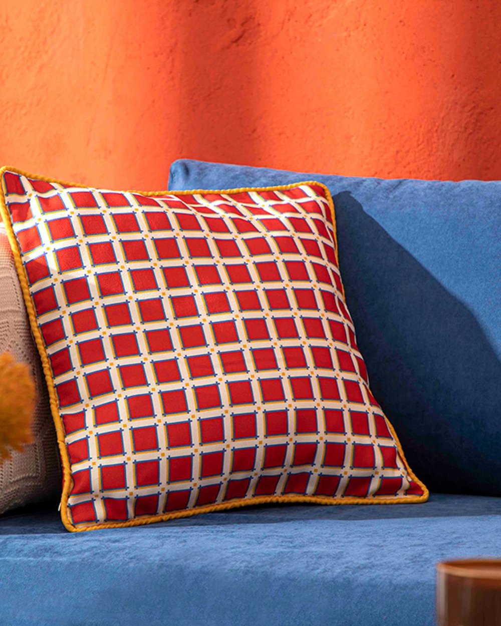 Tesselation Printed Filled Cushion 45x45 cm Red