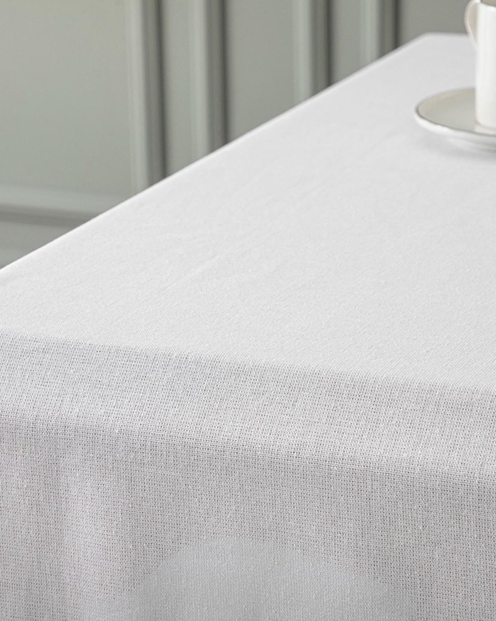 Torino Cotton Table Cloth 150x200 cm Silver.