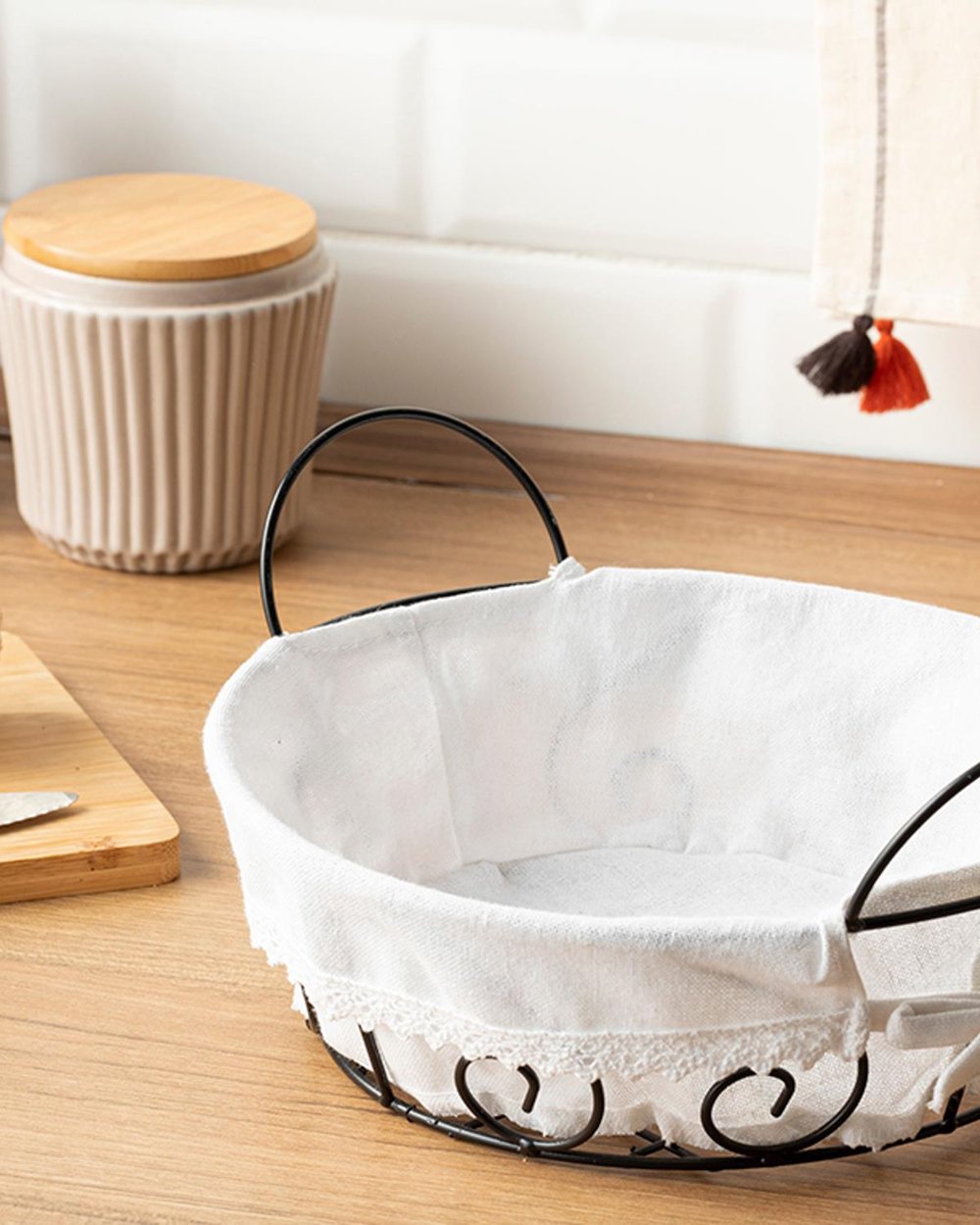 Twist Metal Round Bread Basket 30x8 cm Beige