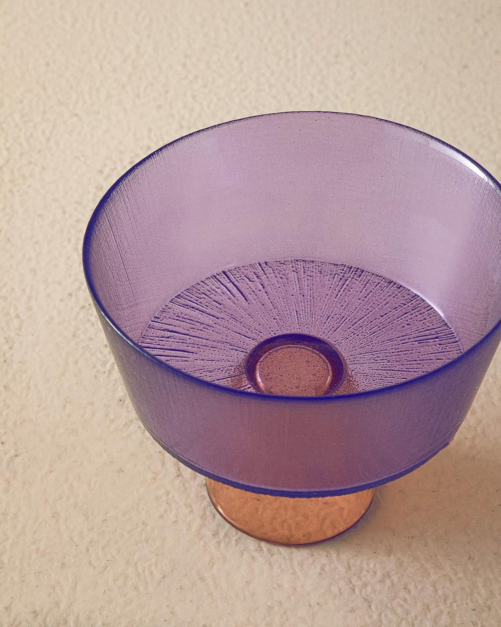 Unique Patch Glass With Legs Presenter 16 cm Violet - Orange