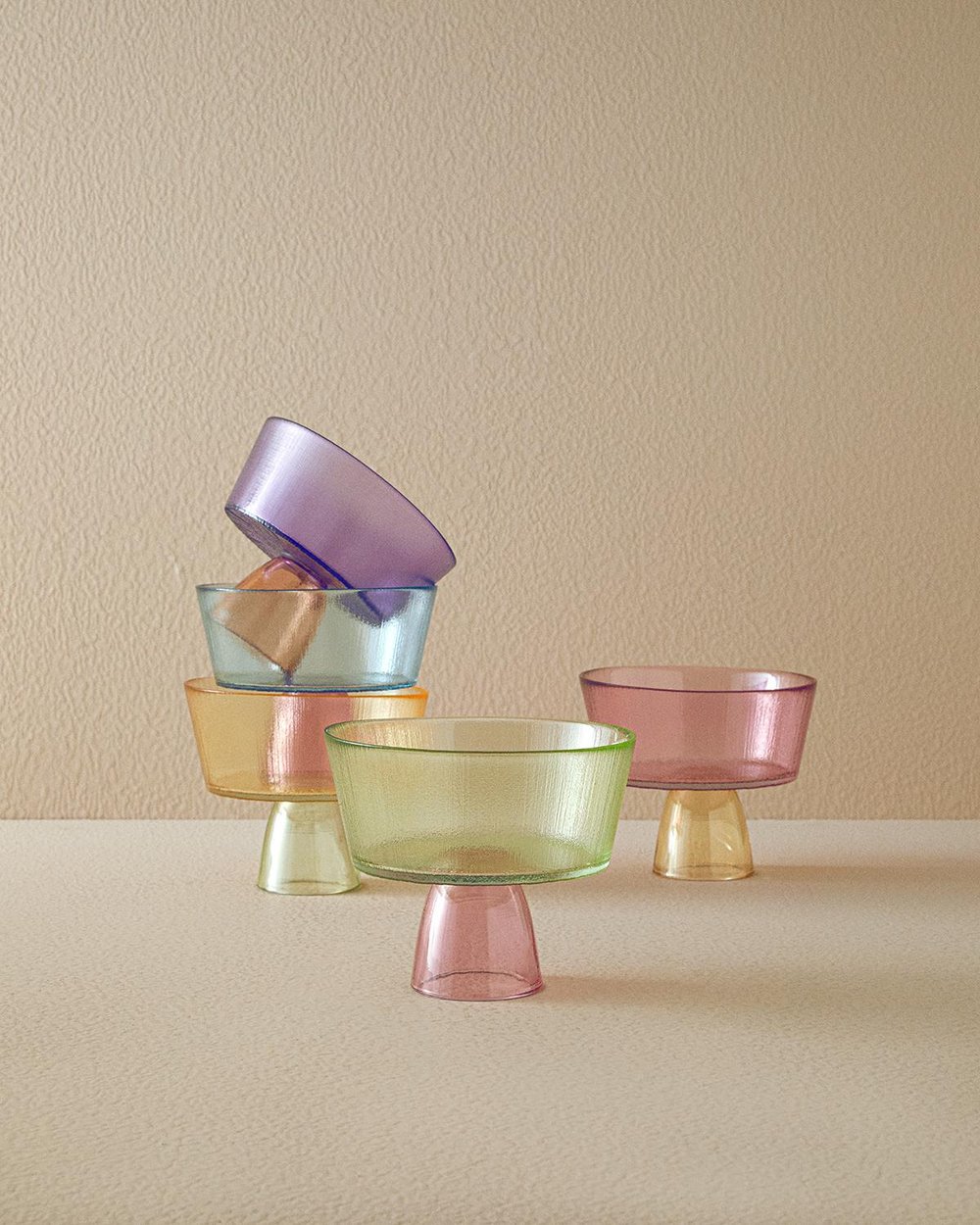 Unique Patch Glass With Legs Presenter 16 cm Orange - Green