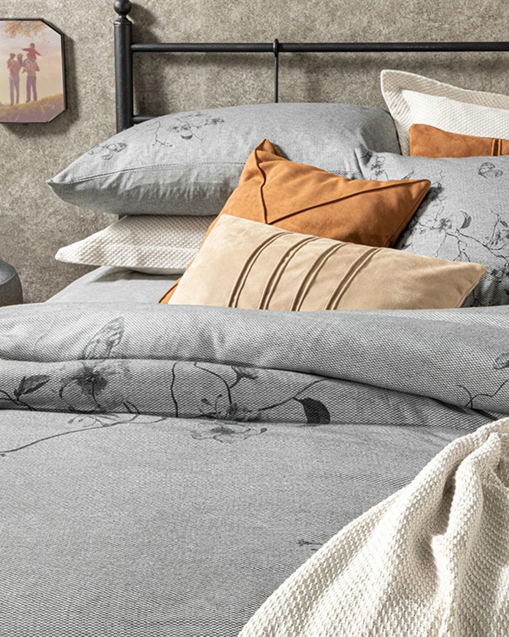 Winter Garden Painted Yarn Digital Printed For One Person Duvet Cover Set 160x220 cm Anthracite