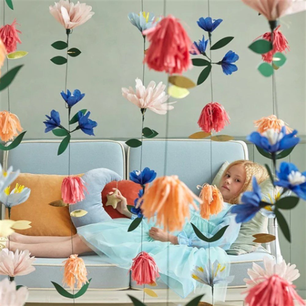 Meri Meri - Flower Wall - Çiçek Duvarı Asılan Süs