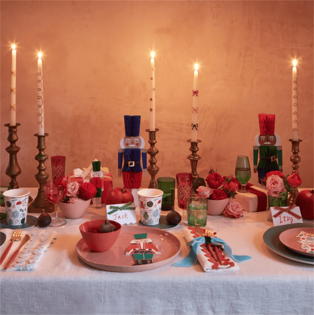 Meri Meri - Gold Star Taper Candle - Altın Yıldız Detaylı Mumlar (2Li)