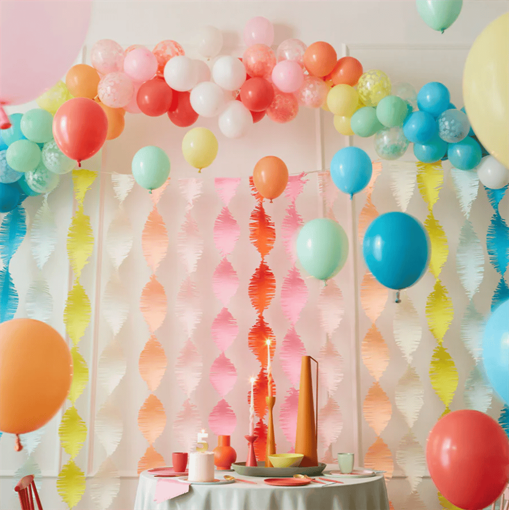 Meri Meri - Rainbow Twisty Fringe Garland - Gökkuşağı Kıvrımlı Püsküllü Asılan Süs