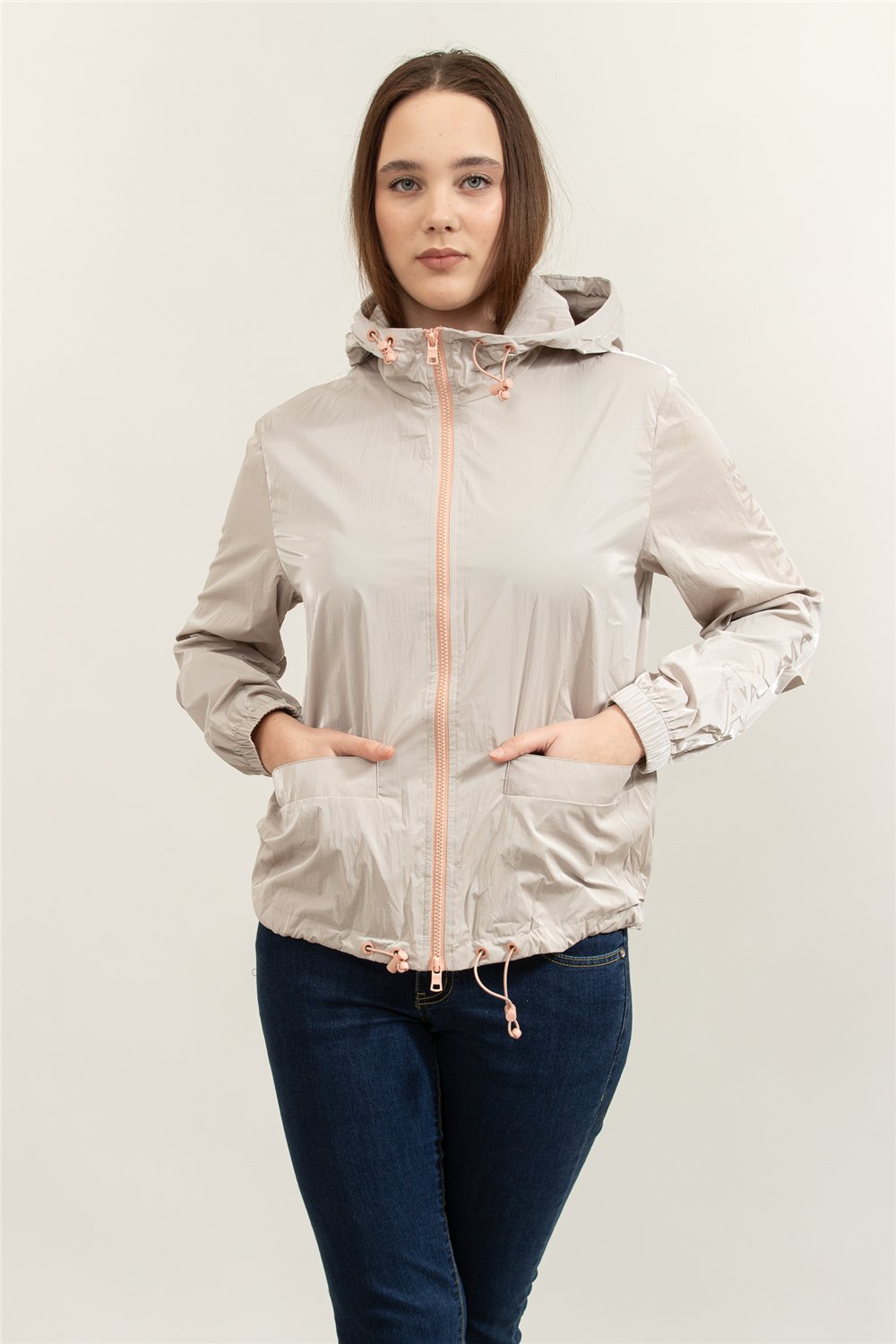 Armani Exchange Kadın Mont