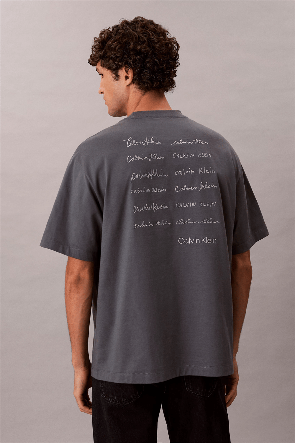 Calvin Klein 16S April Graphic Se Erkek Bisiklet Yaka T-Shirt Gri