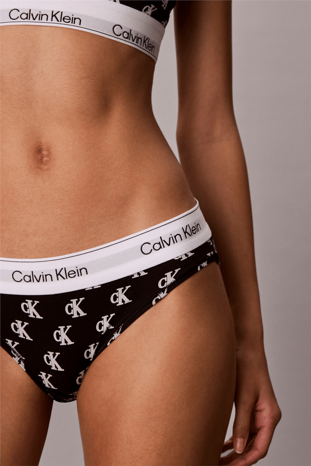 Calvin Klein Bikini Kadın Külot