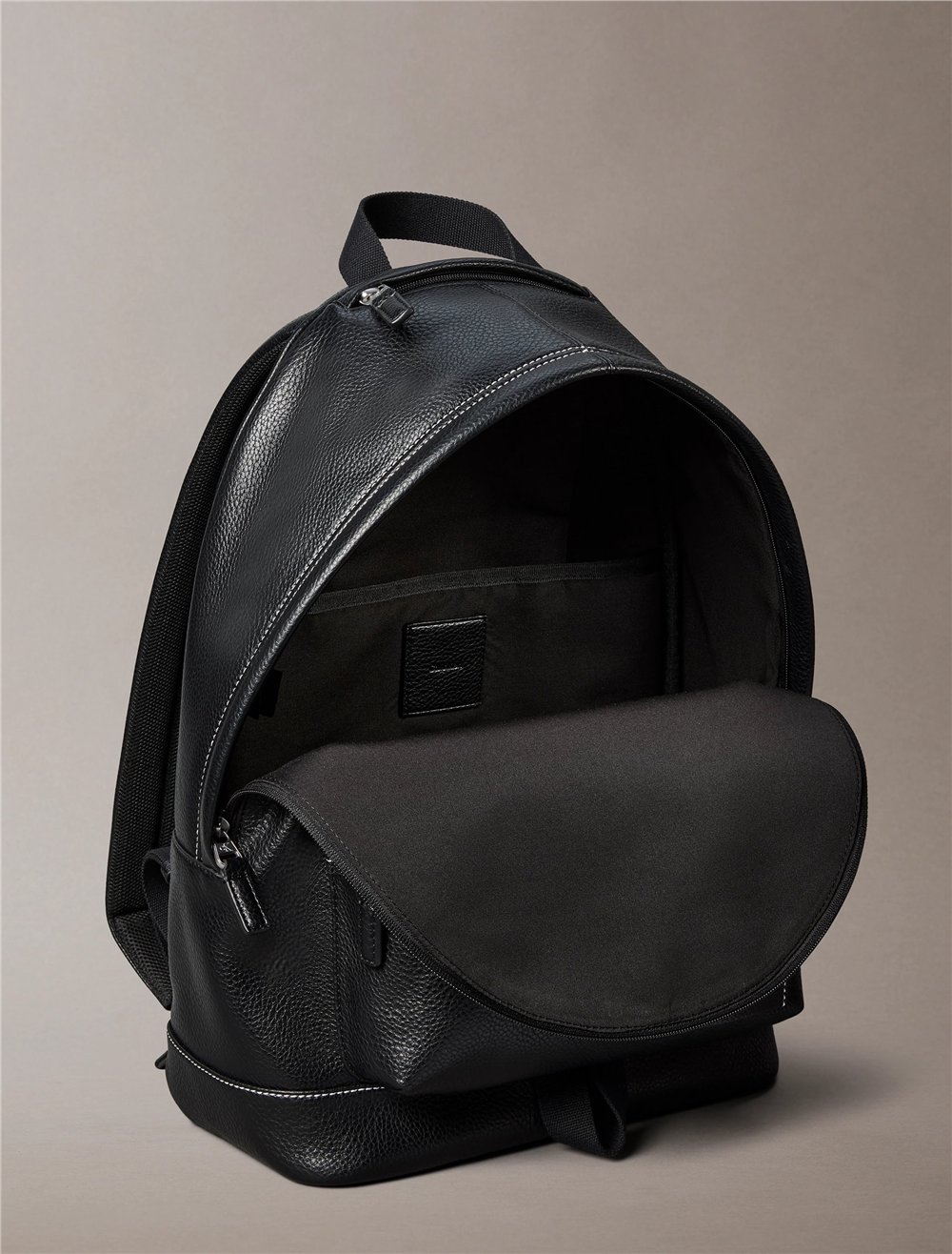 Calvin Klein Bold Pebble Round Backpack Erkek Sırt Çantası Siyah