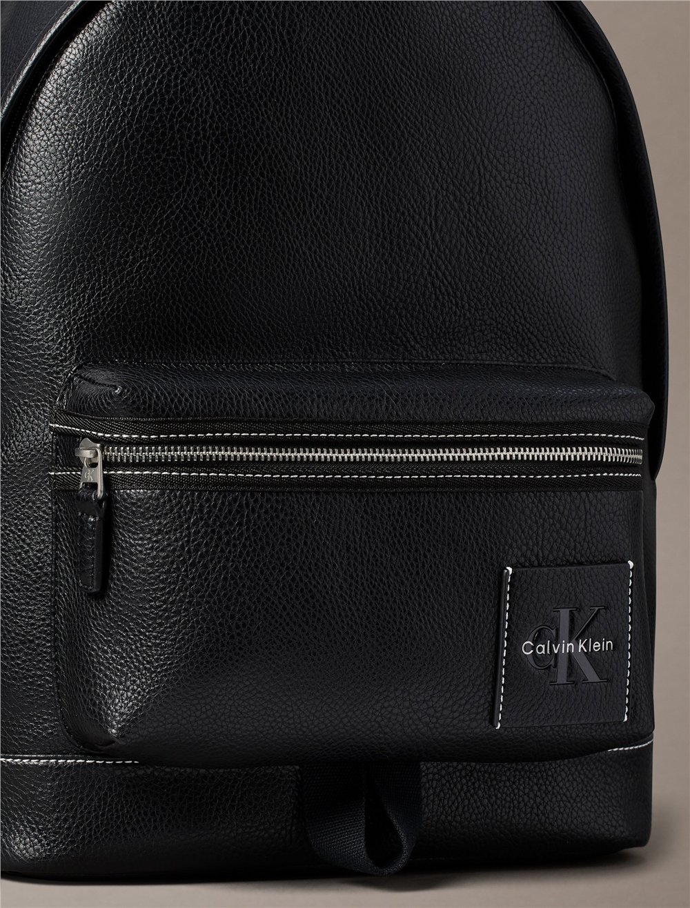 Calvin Klein Bold Pebble Round Backpack Erkek Sırt Çantası Siyah