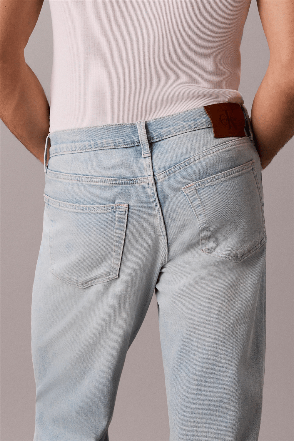 Calvin Klein Classic Taper Vintage Whisper Je Erkek Jean Pantolon