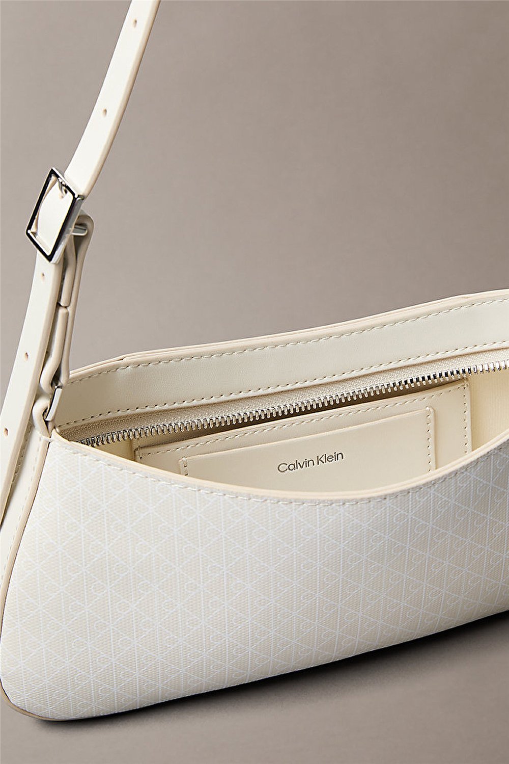Calvin Klein Emblem Aop Small Shoulder Bag Kadın Mini Omuz Çantası