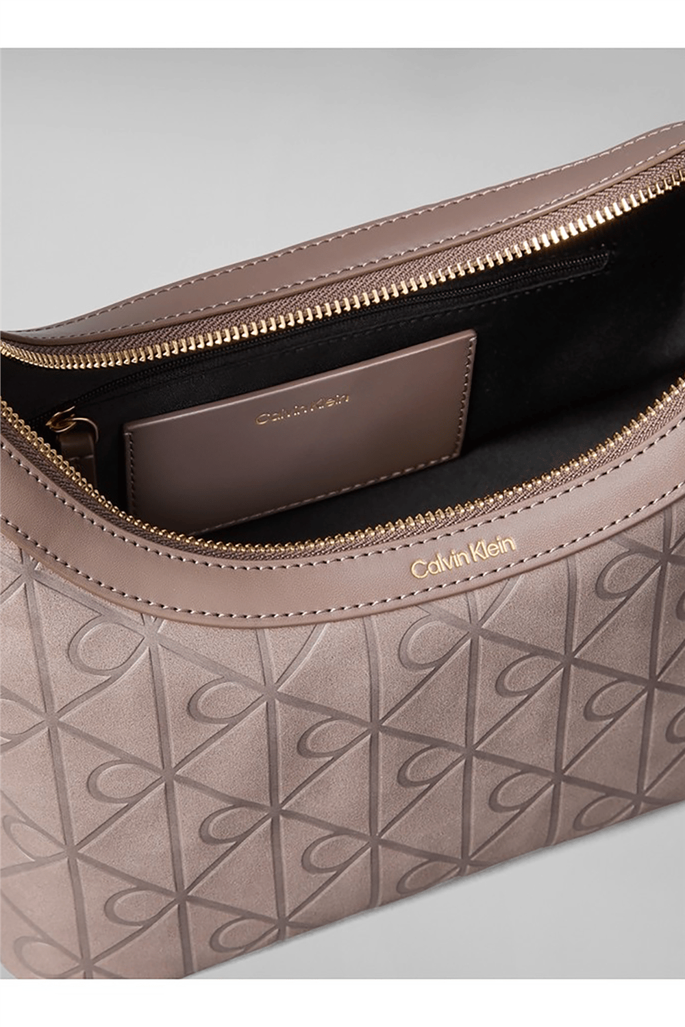 Calvin Klein Emblem Aop Sueded Shoulder Bag Kadın Omuz Çantası