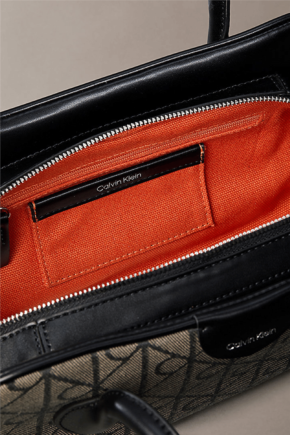 Calvin Klein Emblem Trio Jacquard Shoulder Ba Kadın Omuz Çantası