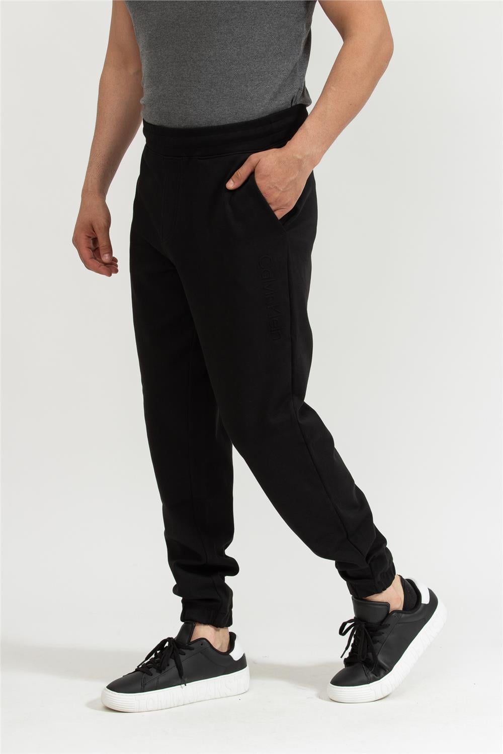 Calvin Klein Embossed Logo Erkek Eşofman Altı Siyah