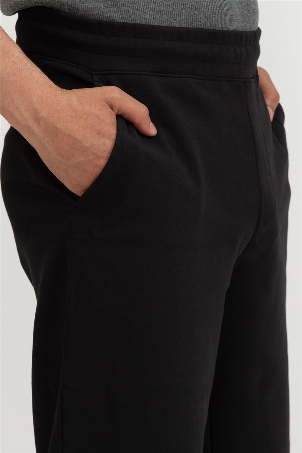 Calvin Klein Embossed Logo Erkek Eşofman Altı Siyah