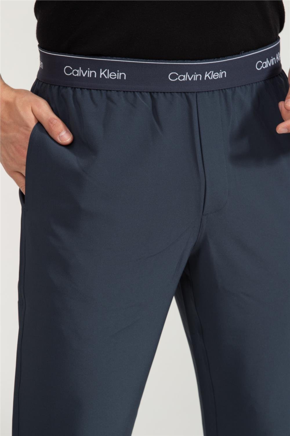 Calvin Klein Erkek Pantolon