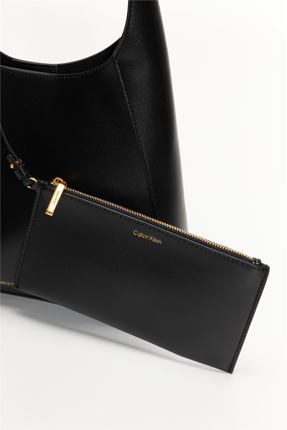 Calvin Klein Hardware Adj Strap Medium Bag Kadın Mini Omuz Çantası