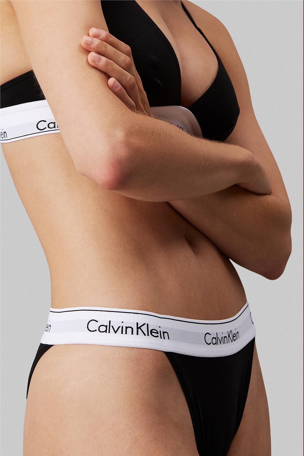 Calvin Klein High Leg Tanga Kadın Külot Siyah