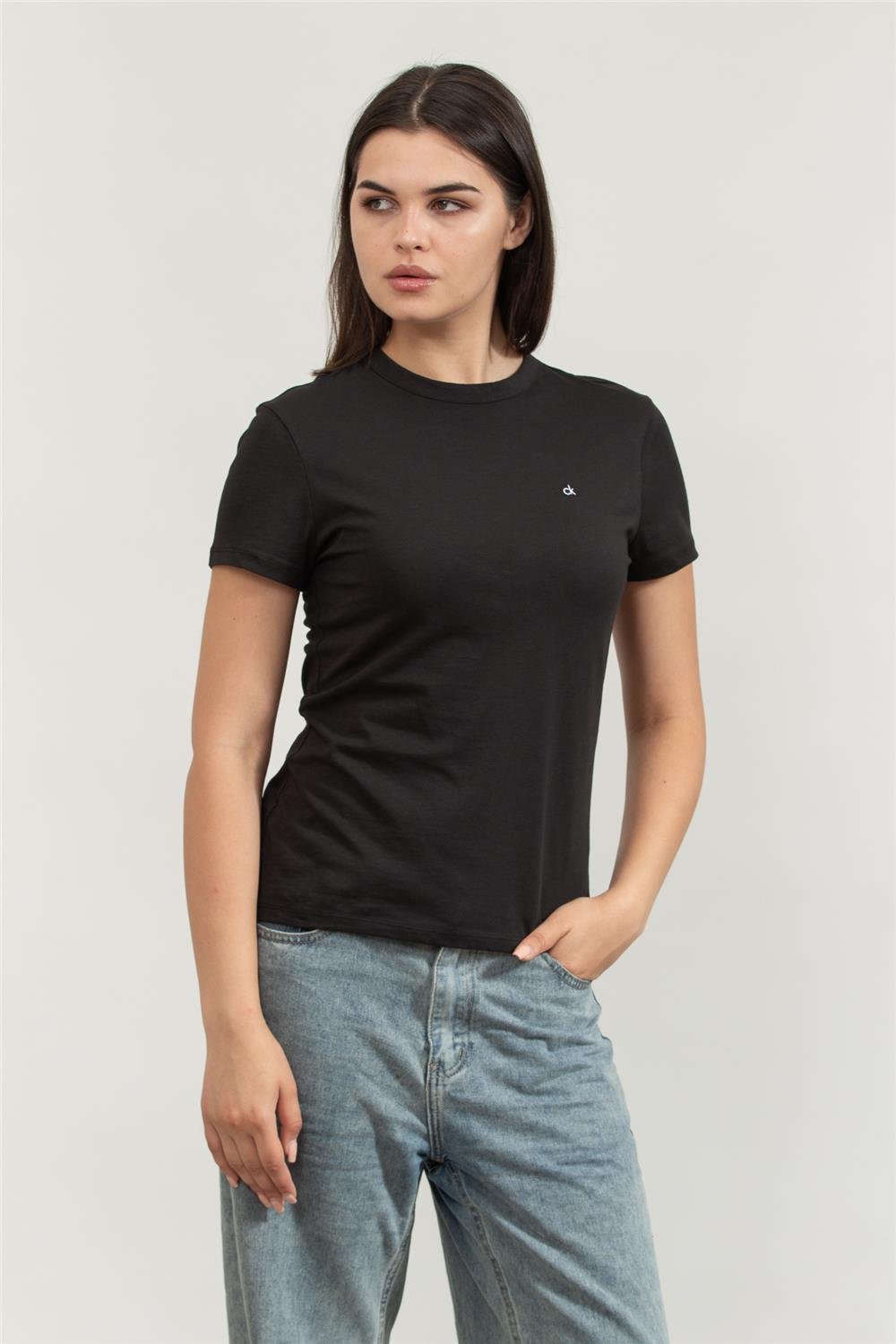 Calvin Klein Kadın Bisiklet Yaka T-Shirt Siyah