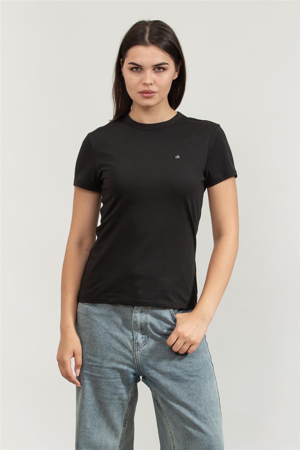 Calvin Klein Kadın Bisiklet Yaka T-Shirt Siyah
