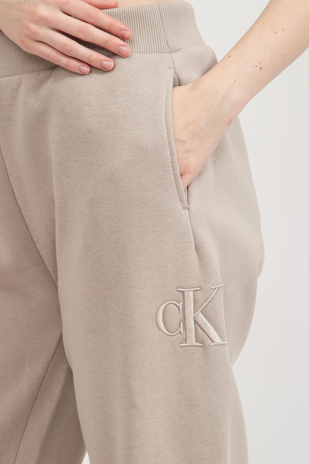 Calvin Klein Kadın Eşofman Altı Gri