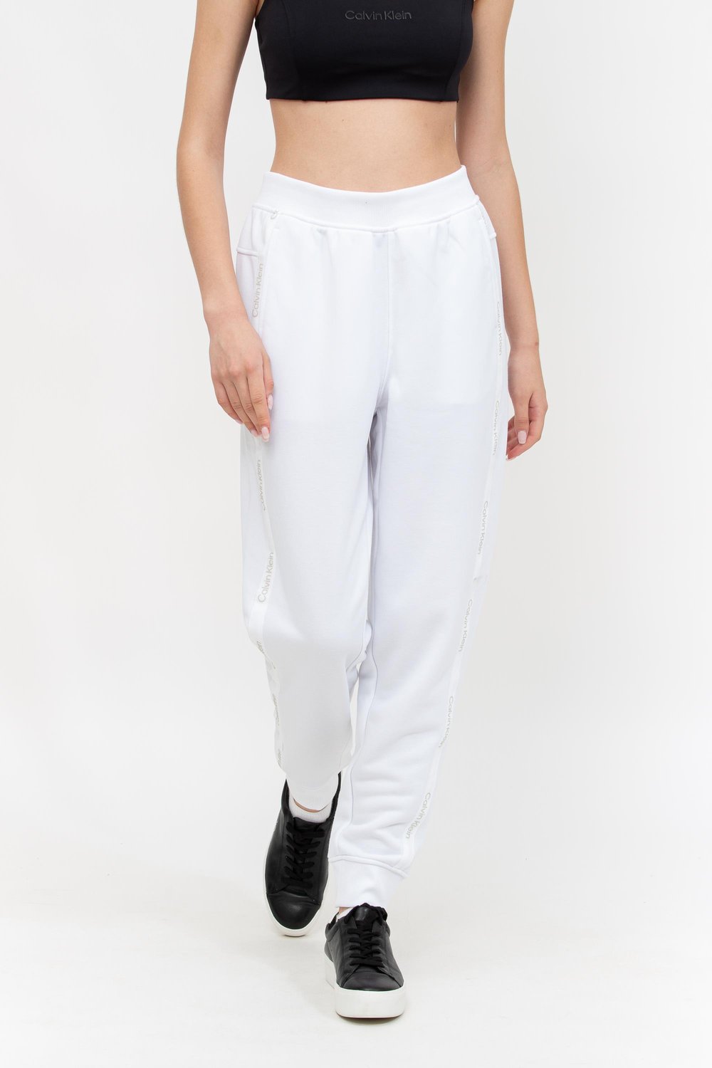 Calvin Klein Kadın Jogger Pantolon Beyaz