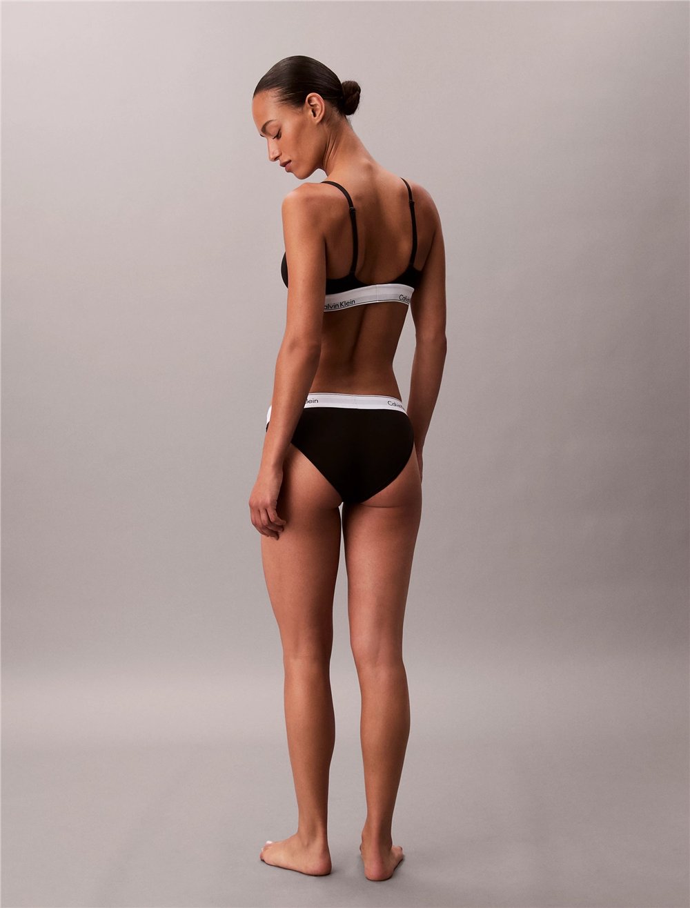 Calvin Klein Lightly Lined Triangle Kadın Sütyen Siyah
