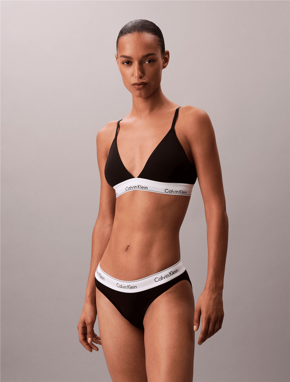 Calvin Klein Lightly Lined Triangle Kadın Sütyen Siyah