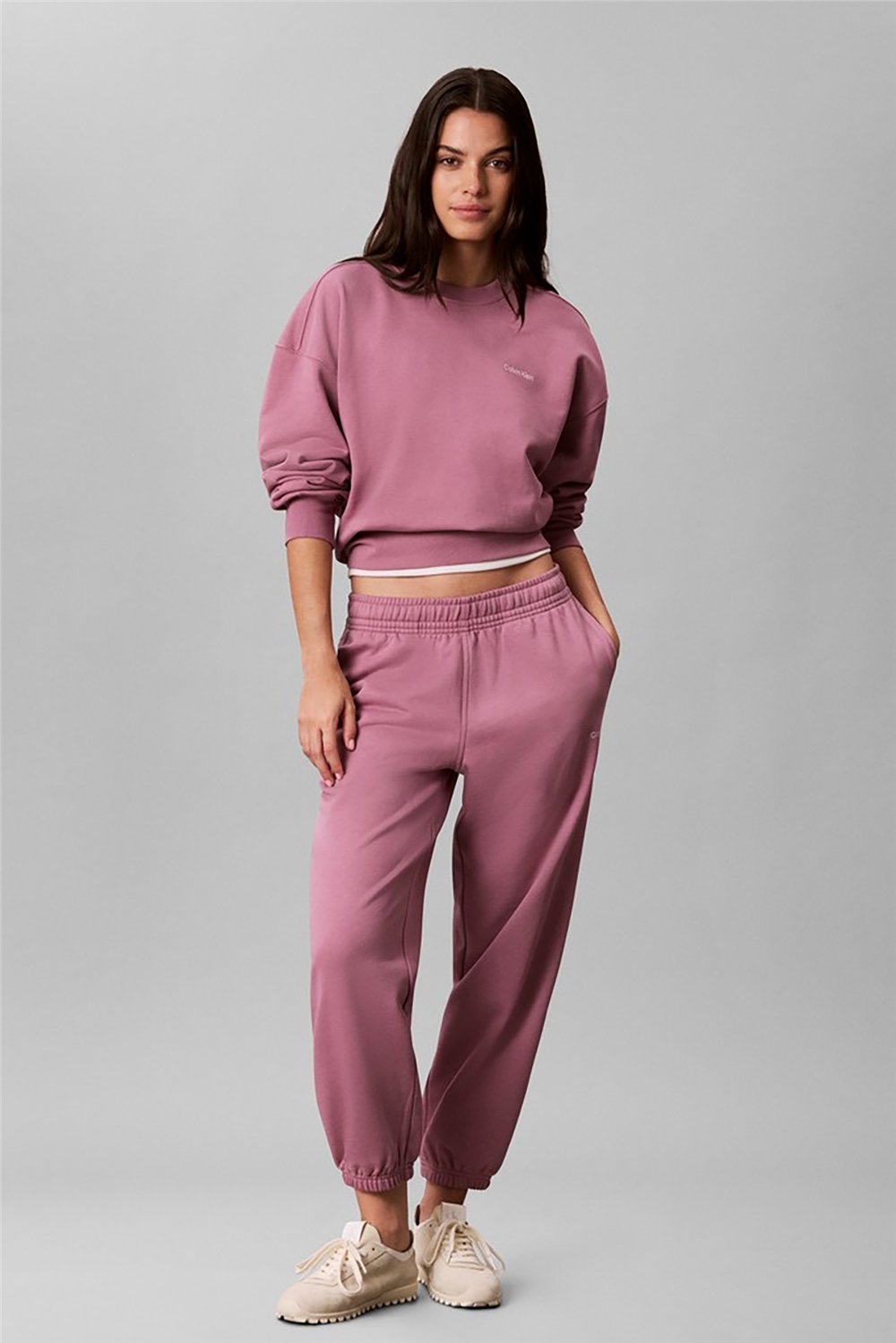 Calvin Klein Ls Feminine Logo French Terry Cr Kadın Bisiklet Yaka Sweatshirt