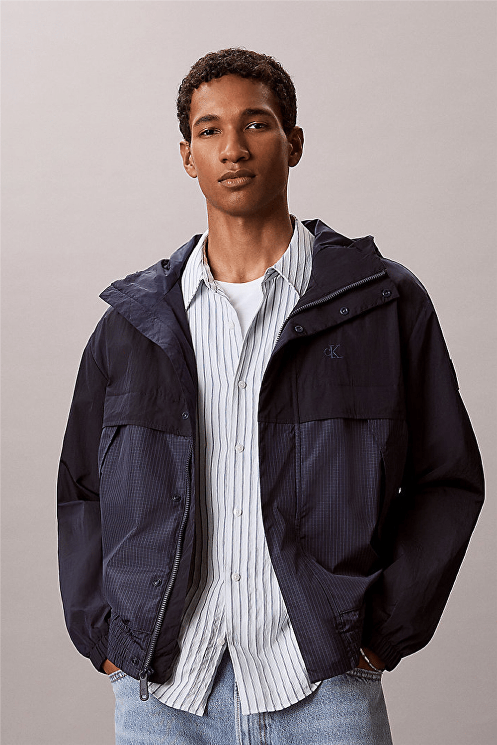 Calvin Klein Ls Ltwt Nylon Mixed Media Windbr Erkek Rüzgarlık Lacivert