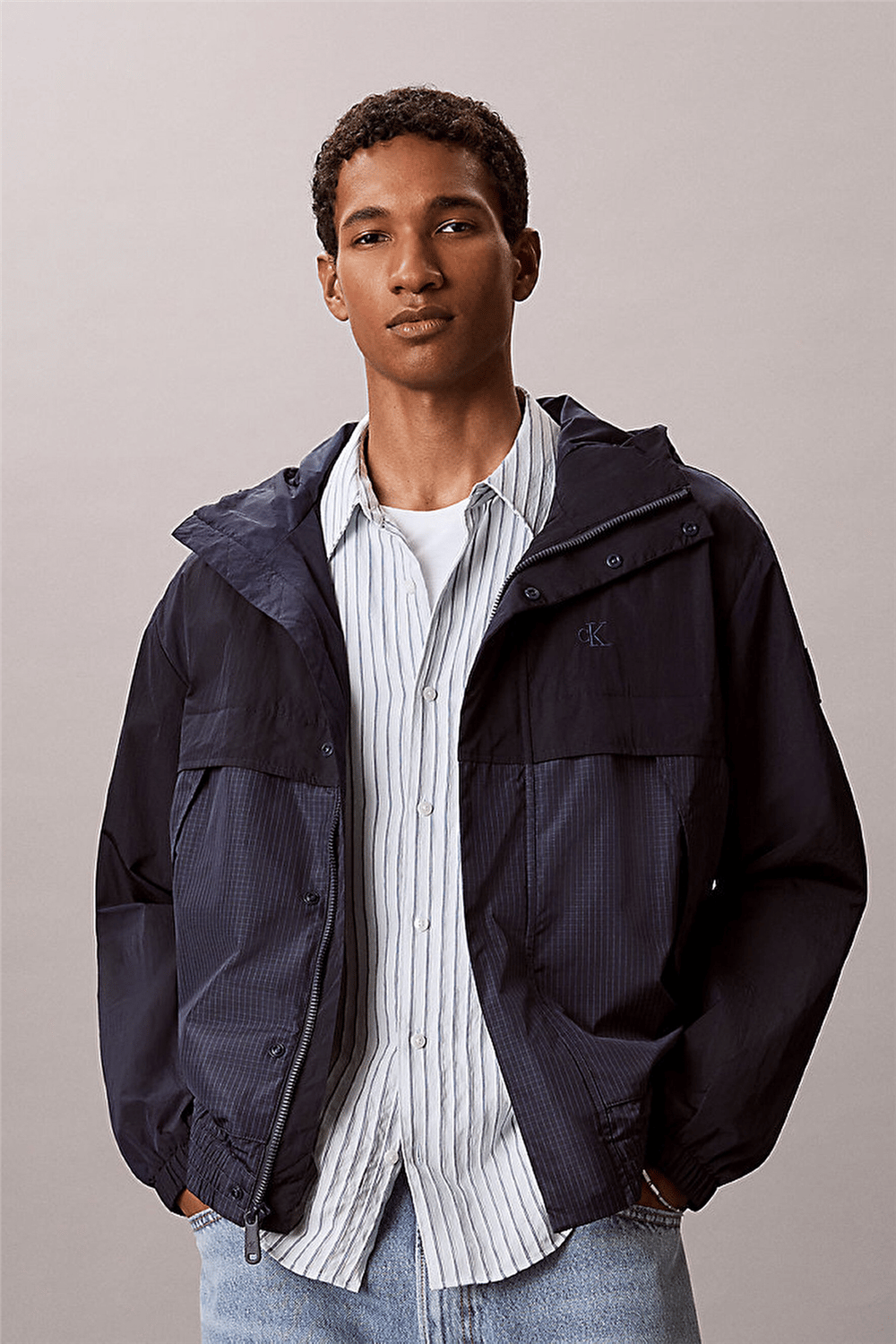 Calvin Klein Ls Ltwt Nylon Mixed Media Windbr Erkek Rüzgarlık Lacivert
