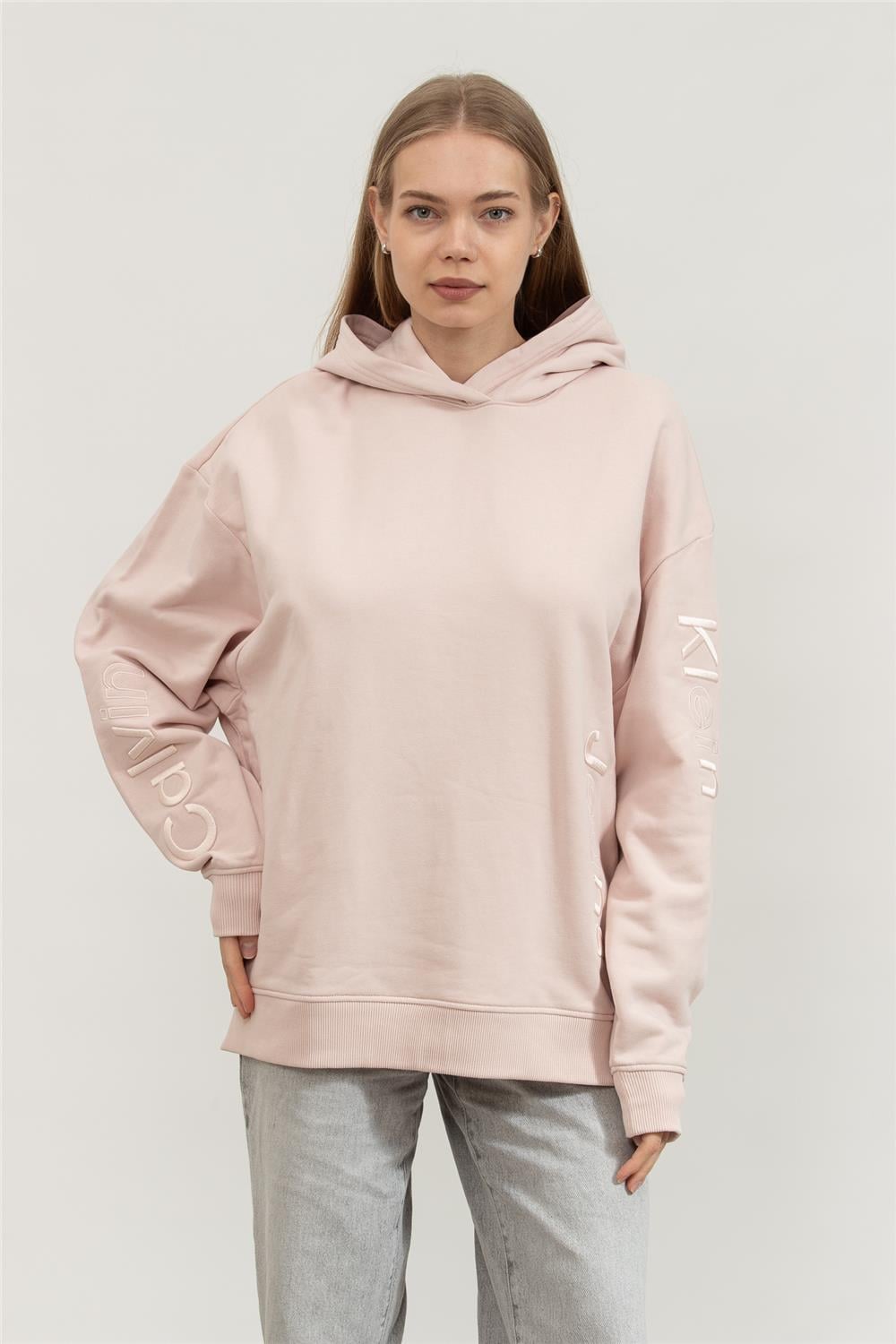 Calvin Klein Multi Placement Logo Kadın Kapüşonlu Sweatshirt Pembe