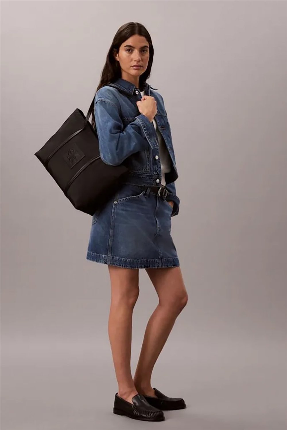 Calvin Klein Nylon Medium Tote Kadın Mini Omuz Çantası Siyah