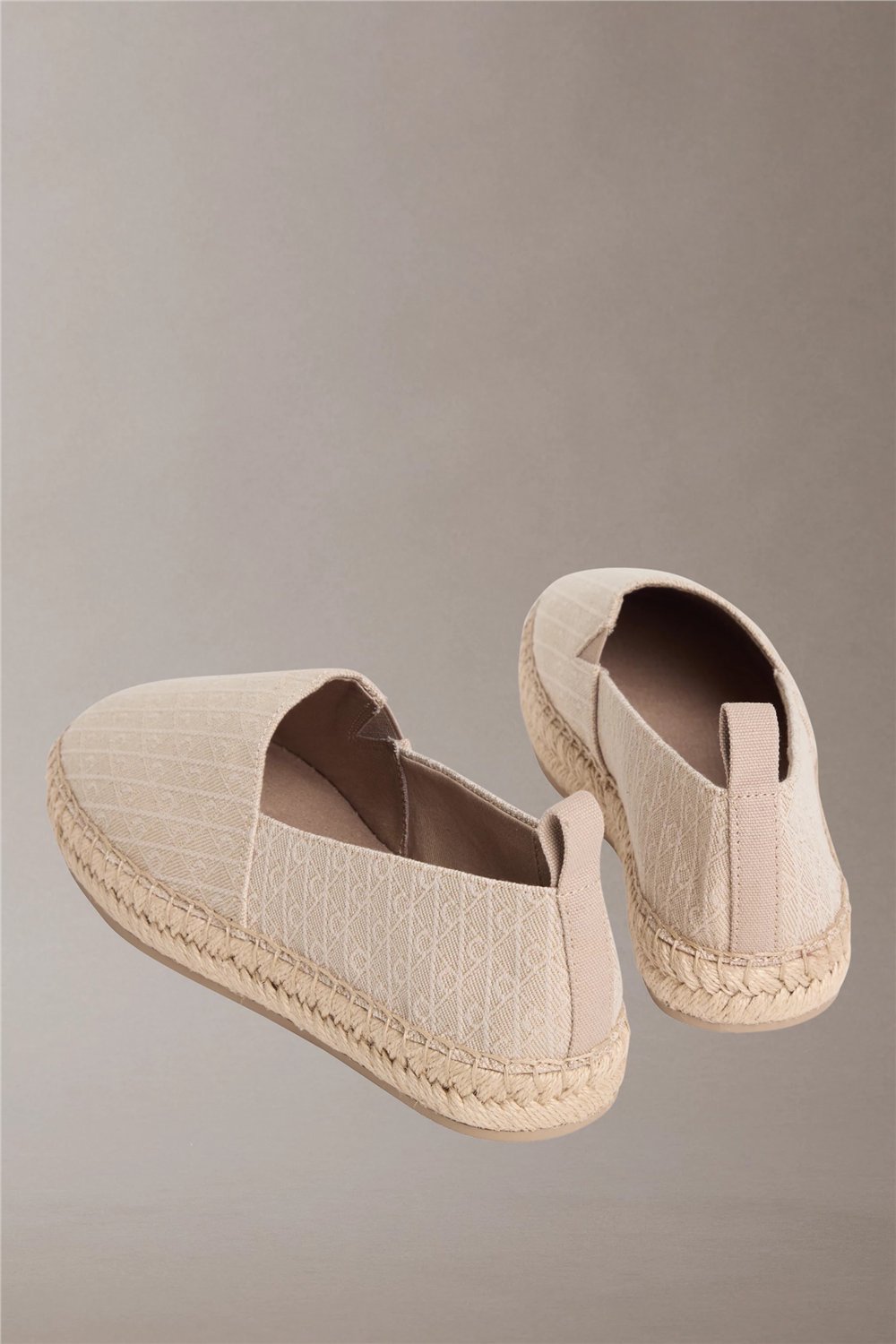 Calvin Klein Oblique Espadrille A Kadın Espadril Bej