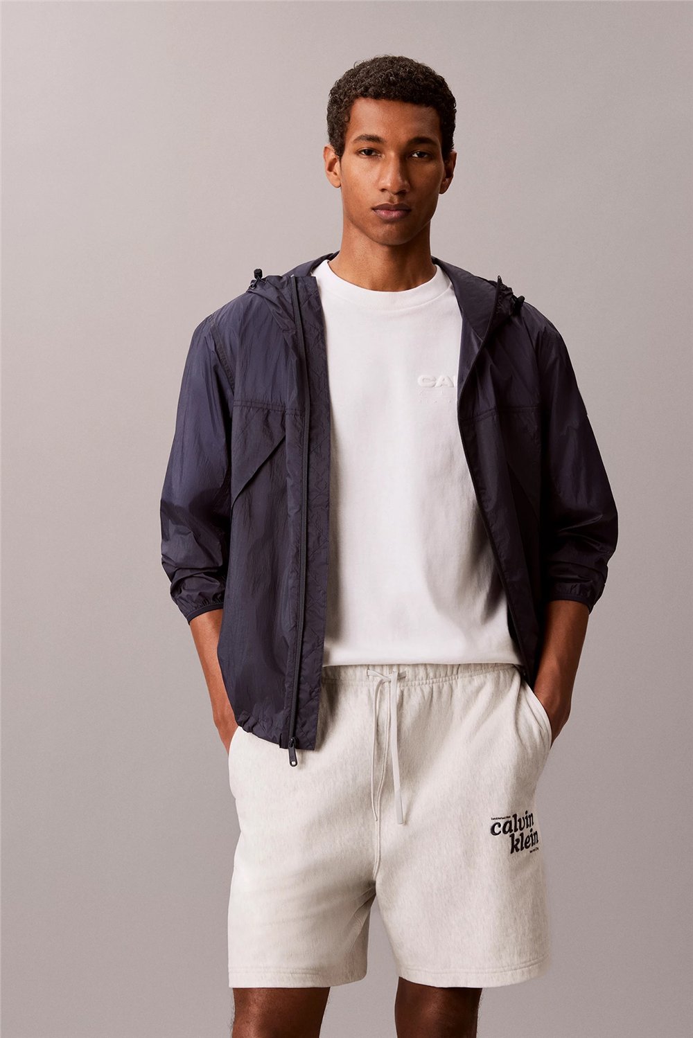 Calvin Klein Premium Terry Graphic Short Erkek Şort Beyaz