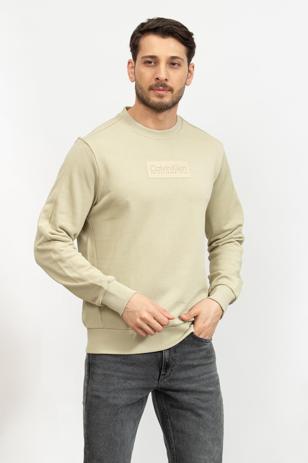 Calvin Klein Raised Rubber Logo Erkek Bisiklet Yaka Sweatshirt