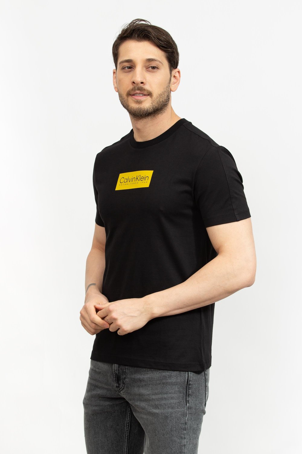 Calvin Klein Raised Rubber Logo Erkek Bisiklet Yaka T-Shirt Siyah