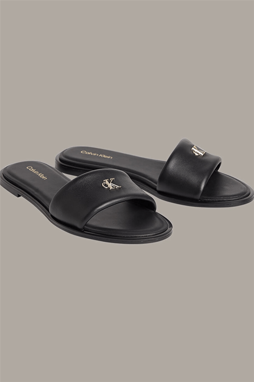 Calvin Klein Round Flat Sndl Lth Kadın Sandalet Siyah