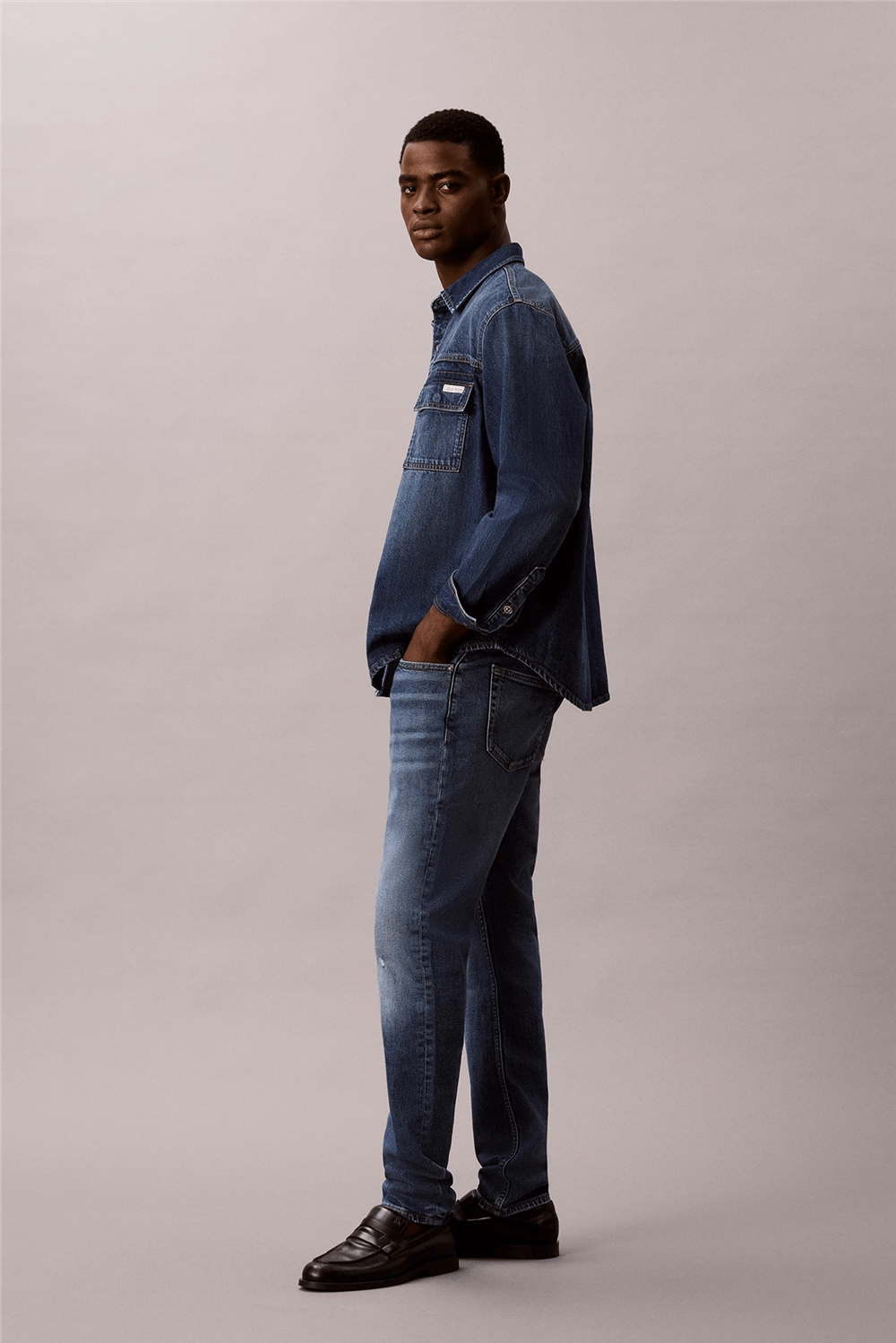 Calvin Klein Slim Taper Faded Ck Blue Lt Wt J Erkek Jean Pantolon