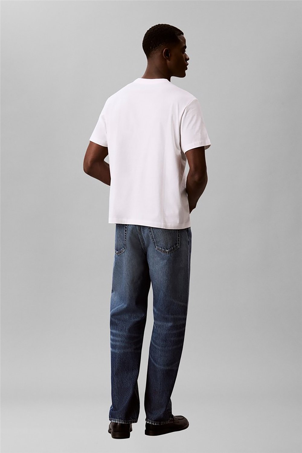 Calvin Klein Ss 20S Eu Spw Stndrd Graphic Tee Erkek Bisiklet Yaka T-Shirt Beyaz