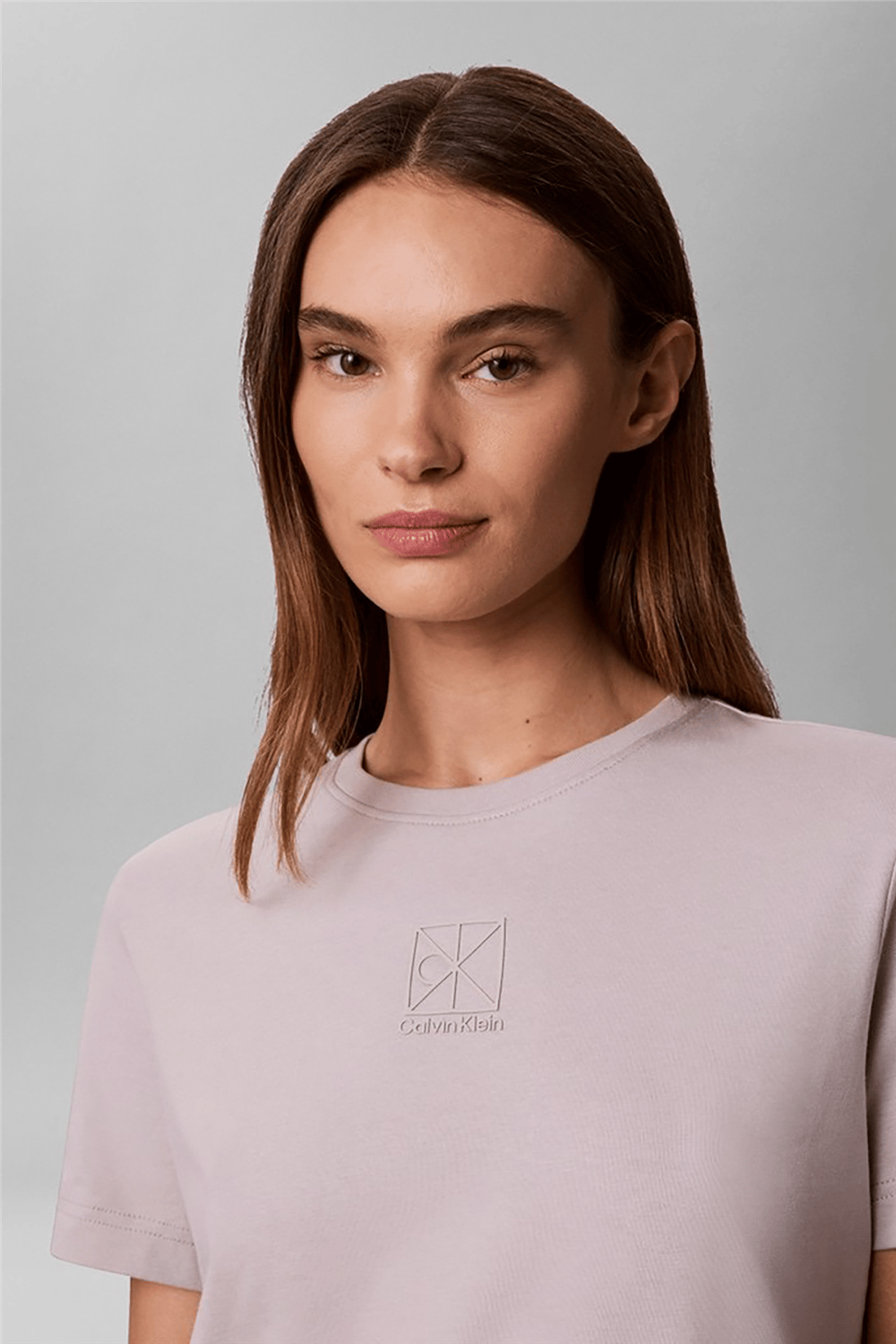 Calvin Klein Ss 20S Jersey Emblem Crew Tee Kadın Bisiklet Yaka T-Shirt