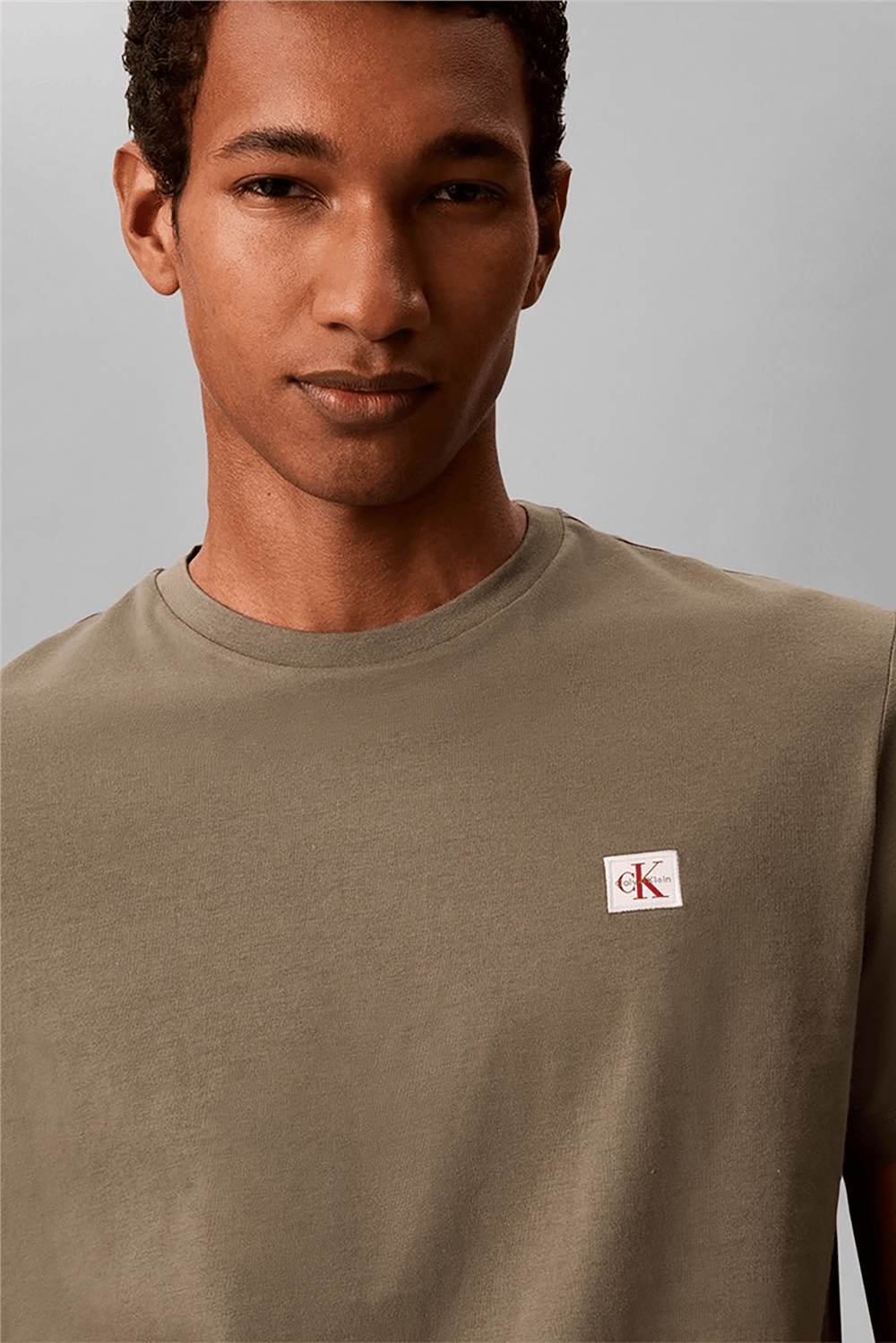 Calvin Klein SS Badge 30S Jersey Classic Tee Erkek Bisiklet Yaka T-Shirt Yeşil
