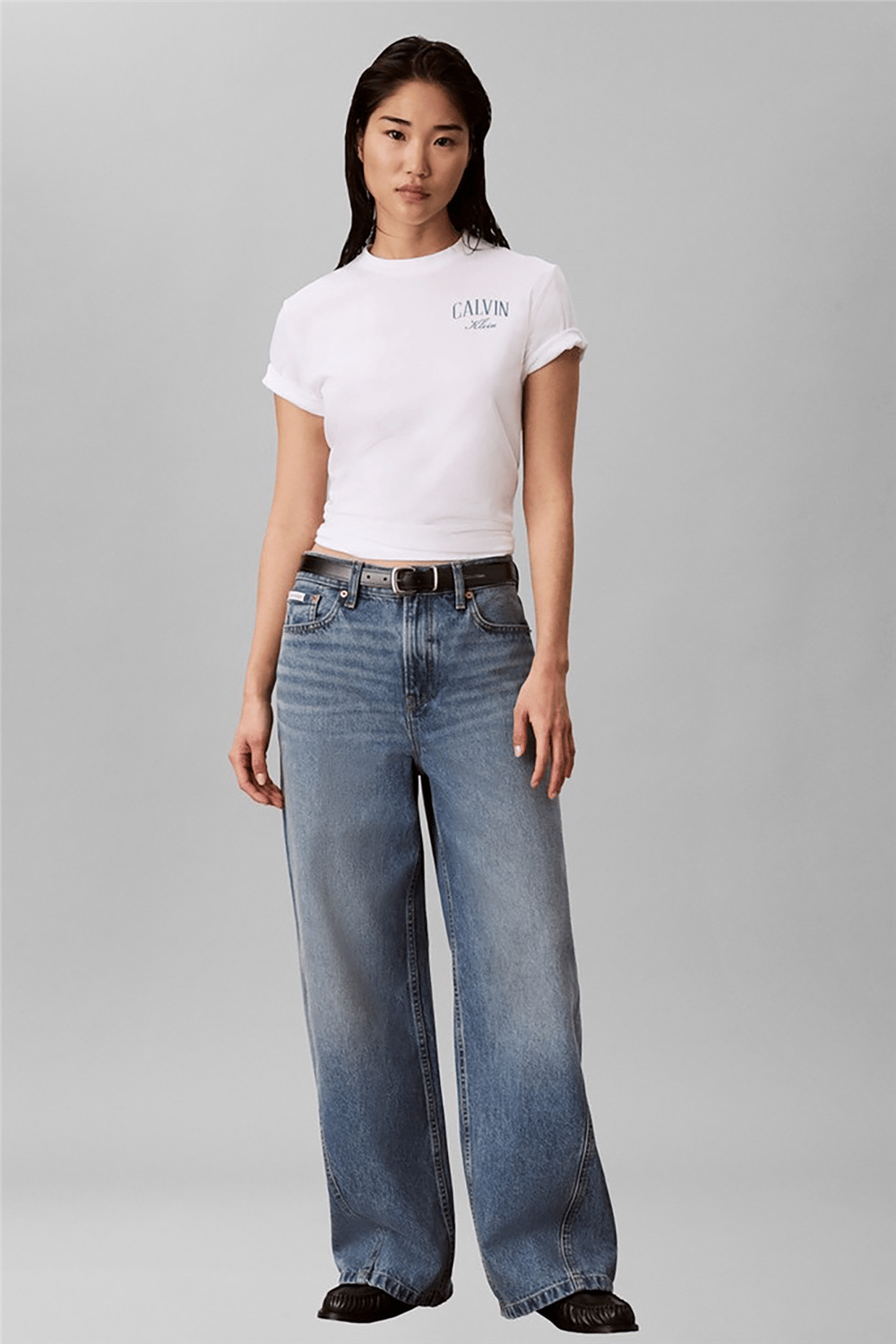 Calvin Klein Ss Classic Metallic Logo Tee Kadın Bisiklet Yaka T-Shirt Beyaz