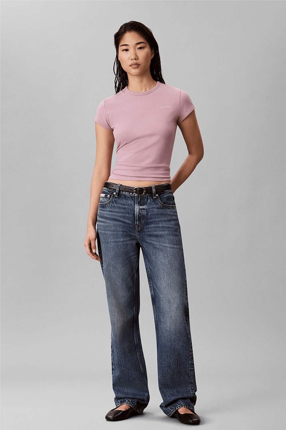 Calvin Klein Ss Slim Fit Feminine Logo Tee Kadın Bisiklet Yaka T-Shirt