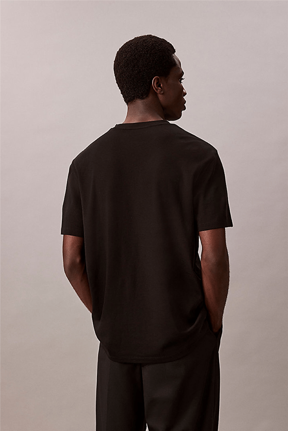 Calvin Klein Ss Supima Chest Emb Crewneck Tee Erkek Bisiklet Yaka T-Shirt Siyah