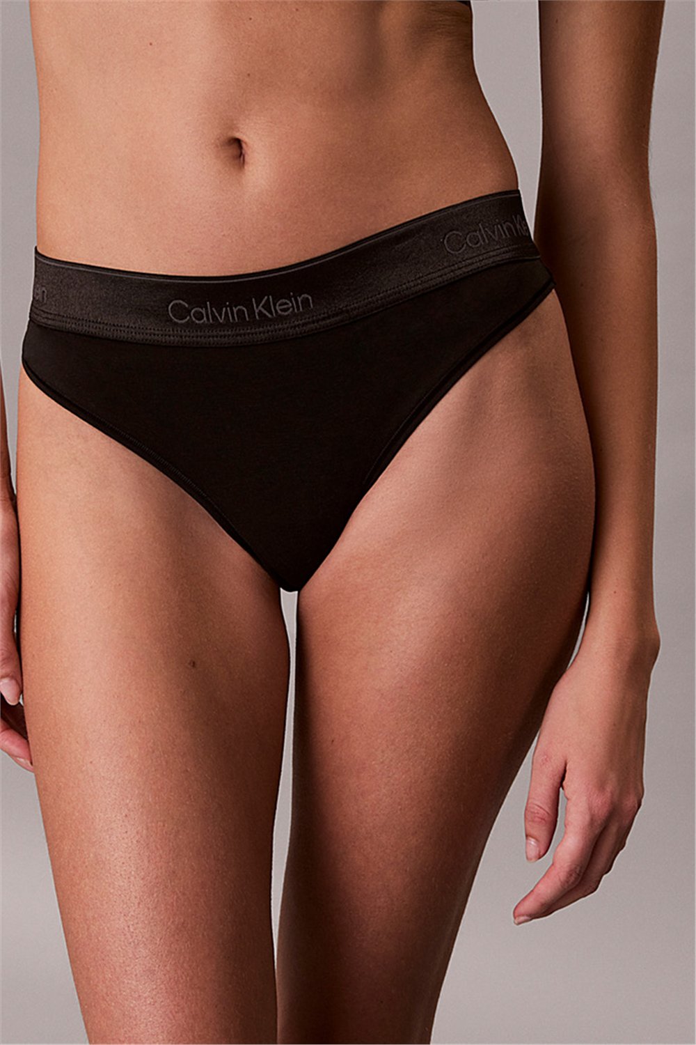 Calvin Klein Thong Kadın Külot Siyah