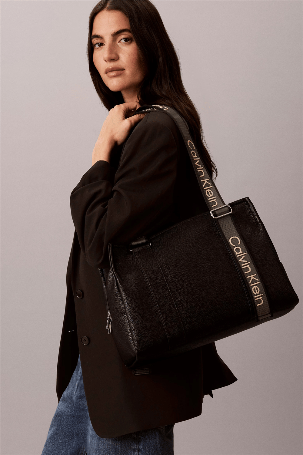 Calvin Klein Webbing Adj Strap Tote Kadın Omuz Çantası Siyah
